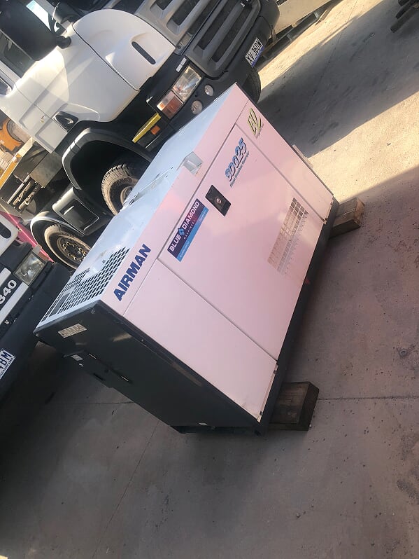 Power source generator