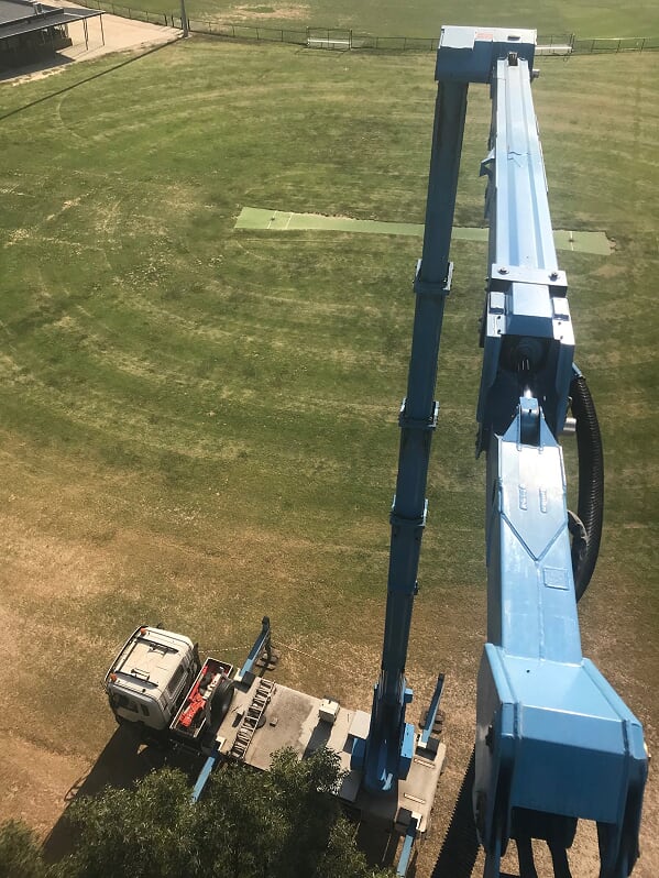 lift using a cherry picker elevating work platform