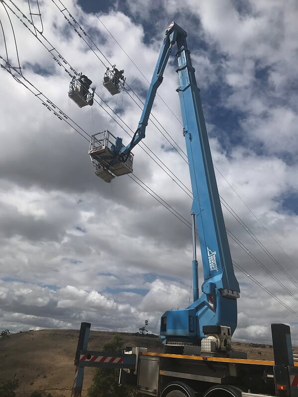 cherry picker boom lift work platform