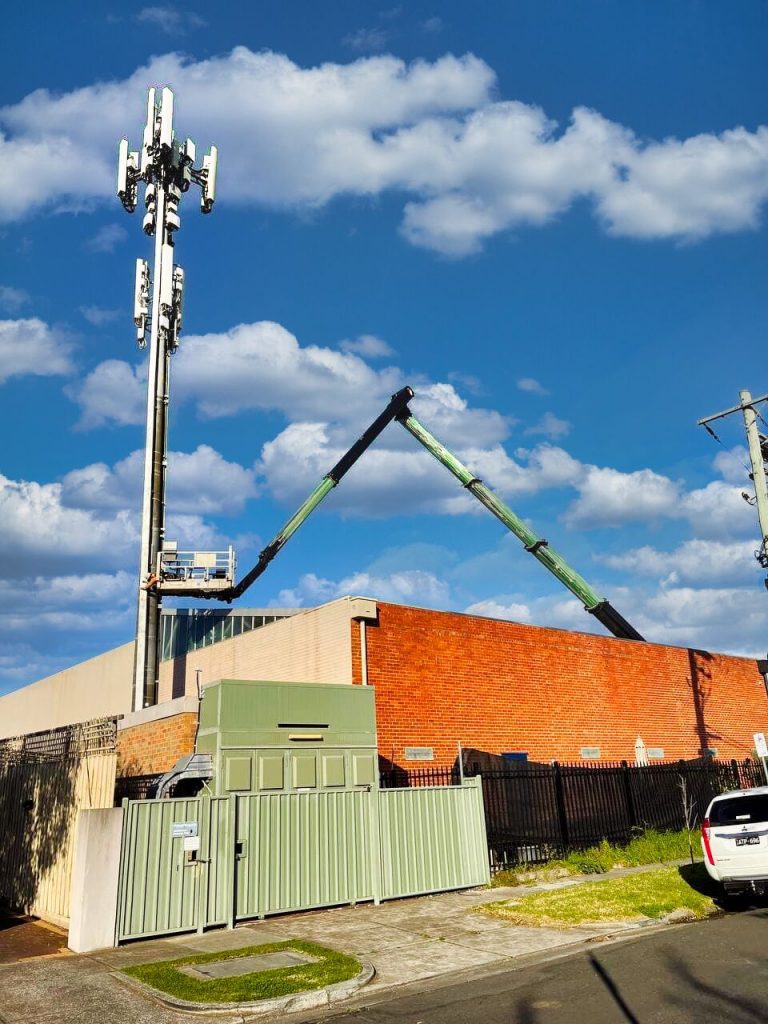 boom type ewp telecommunications