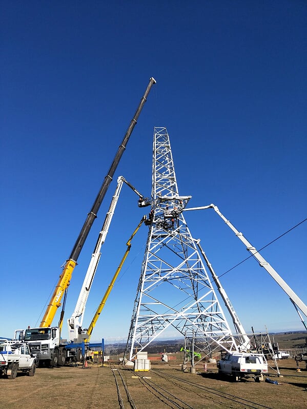 a towering 11-meter-tall platform cherry picker