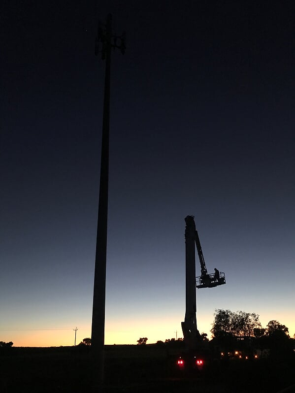 vehicle-mounted cherry picker ewp