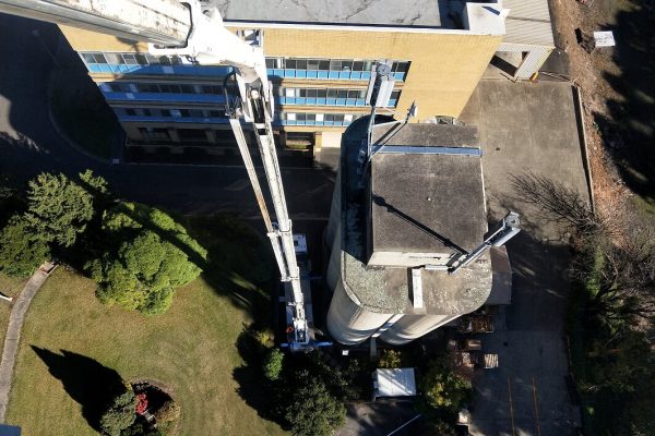 boom type elevated work platform safety