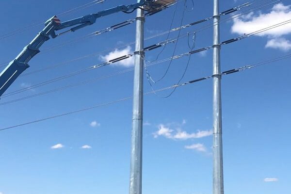 boom type elevating work platform cherry picker