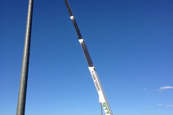 Platform that can be moved around and raised in height