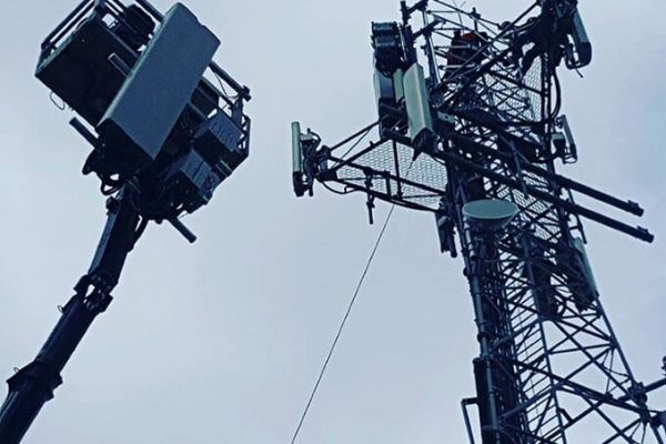 telecomms equipment cherry picker lift